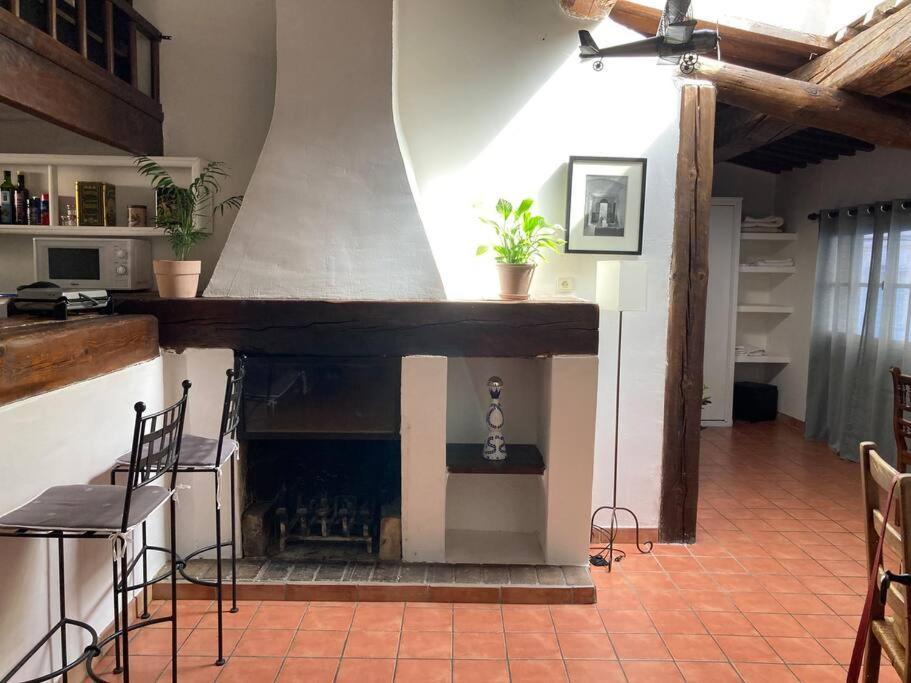 Appartement Avec Deux Chambres Centre Ville Aixois 엑상프로방스 외부 사진